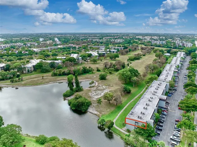 $170,000 | 6020 Northwest 44th Street, Unit 401, Lauderhill, FL 33319