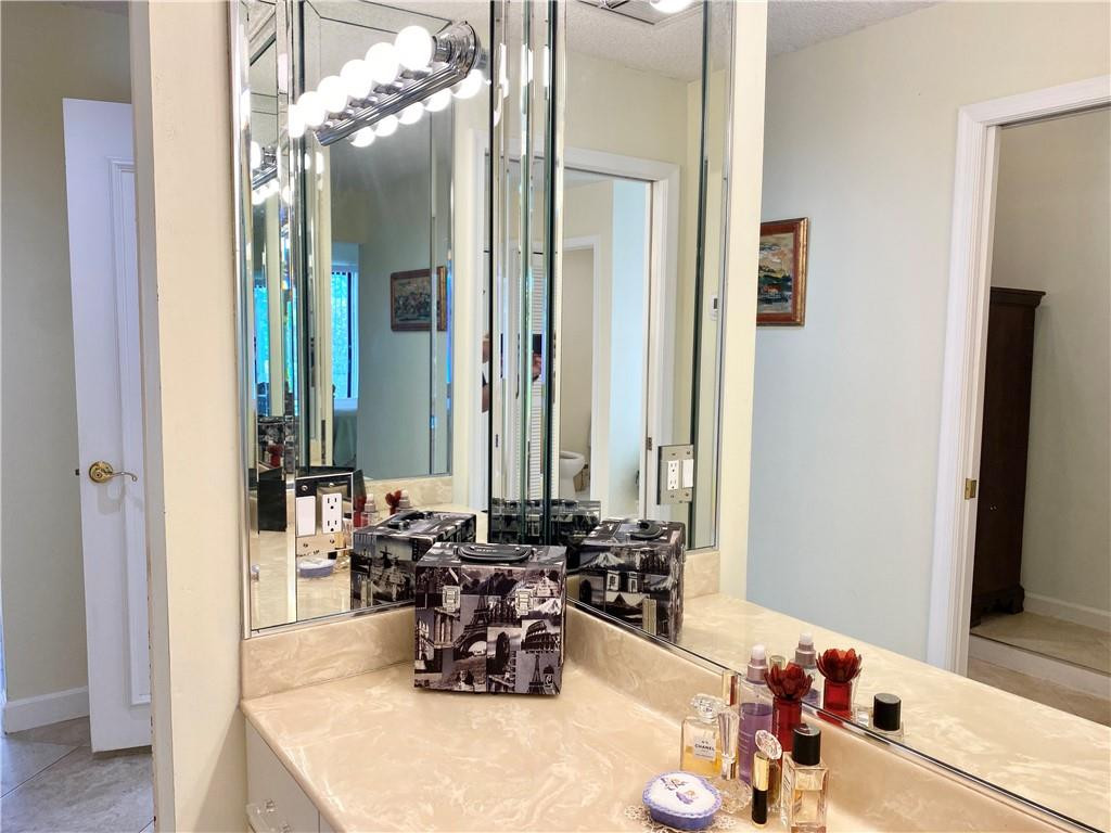 4475 Northwest 28th Avenue Boca Raton, FL 33434 - Photo 12 of 47 Photo 12