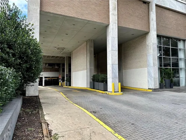 $1,675 | 620 Peachtree Street Northeast, Unit 1807, Atlanta, GA 30308