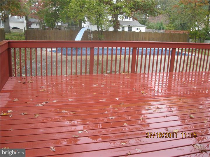 51 Briarcliff Road Atco, NJ 08004 - Photo 7 of 9 Deck