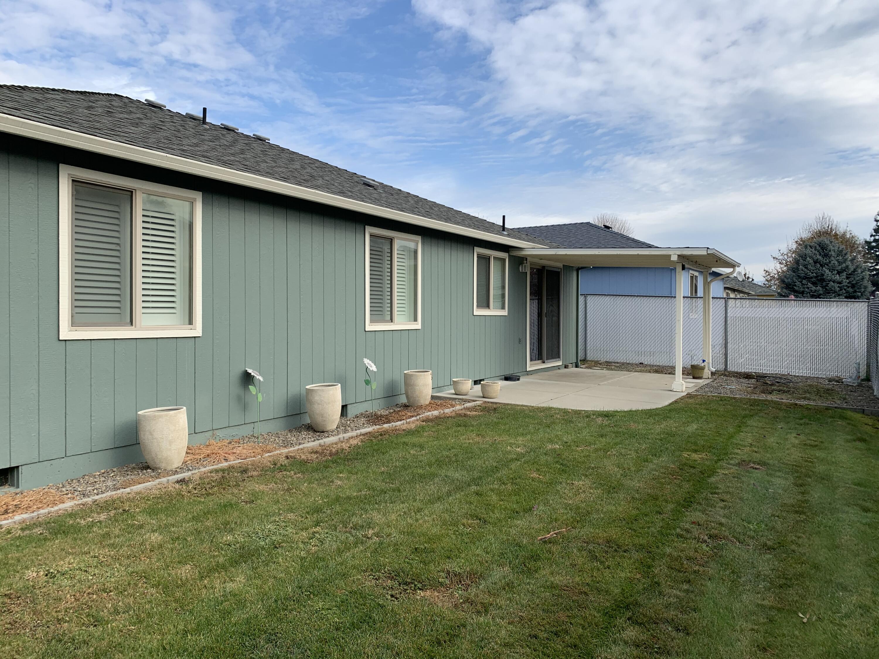 644 Andrea Way Eagle Point, OR 97524 - Photo 31 of 36 IMG-4019