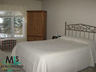 1760 Chase Rochester, MI 48307 - Photo 12 of 12 928550-11.JPG