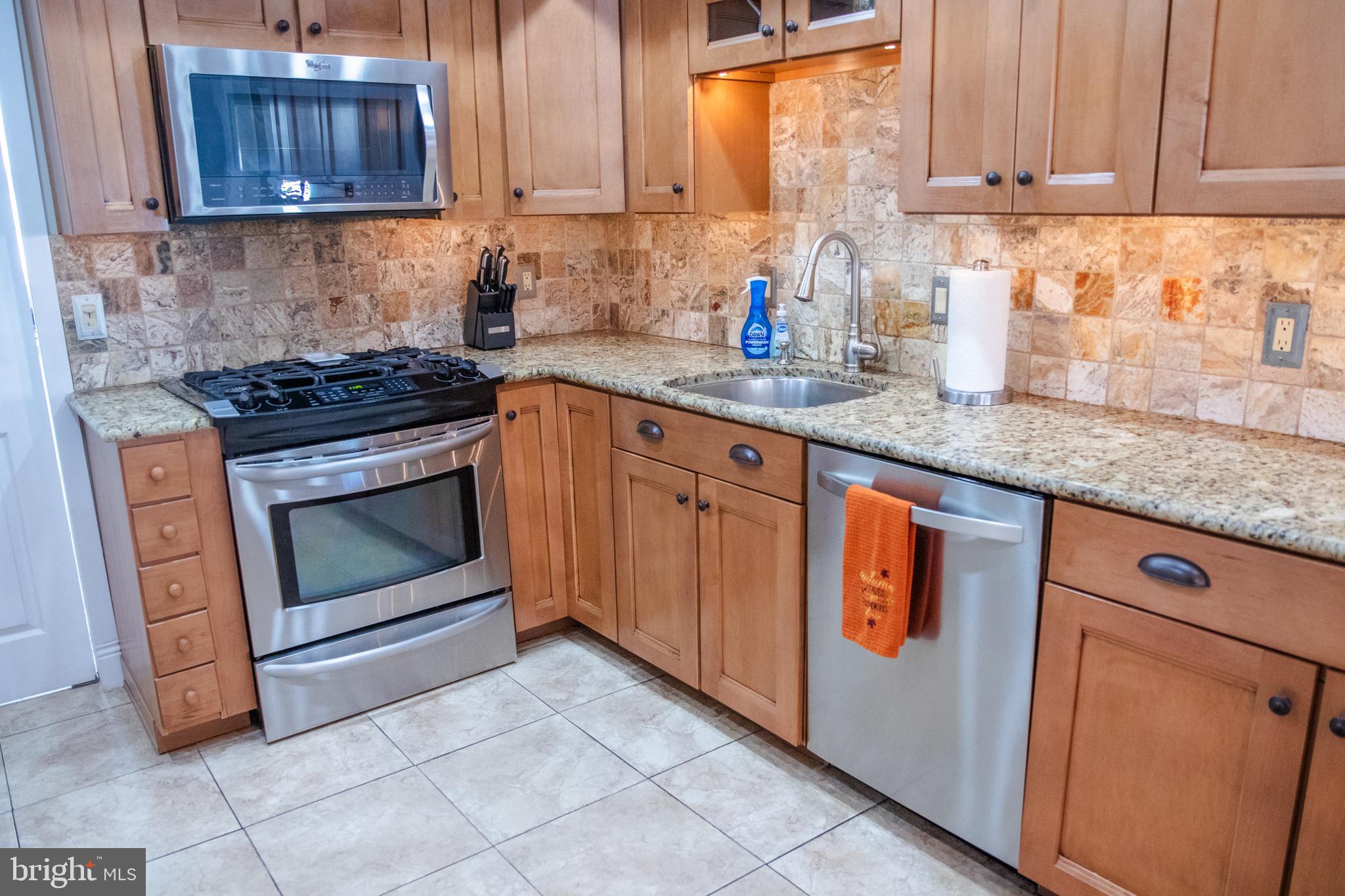 7 Intrepid Drive Sewell, NJ 08080 - Photo 24 of 84