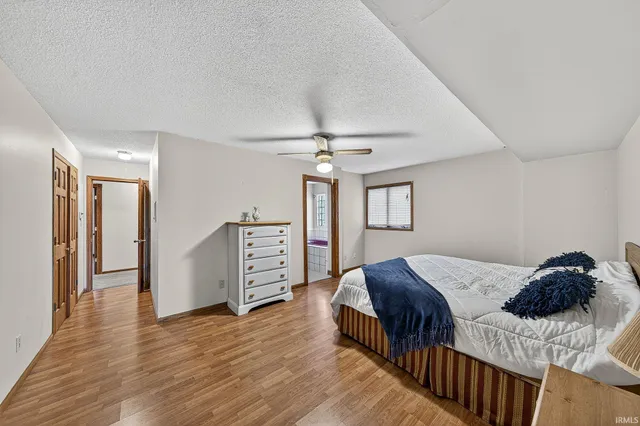 $785,000 | 20782 South Lake Drive, Walkerton, IN 46574