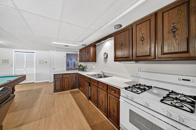 $785,000 | 20782 South Lake Drive, Walkerton, IN 46574