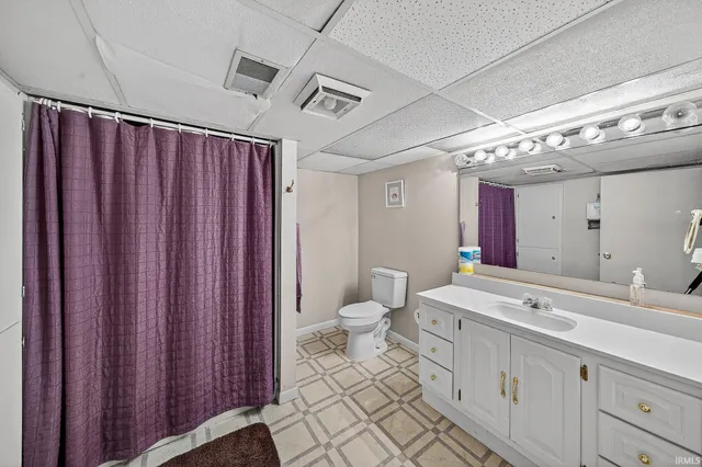 $785,000 | 20782 South Lake Drive, Walkerton, IN 46574