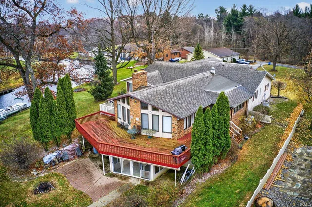 $785,000 | 20782 South Lake Drive, Walkerton, IN 46574