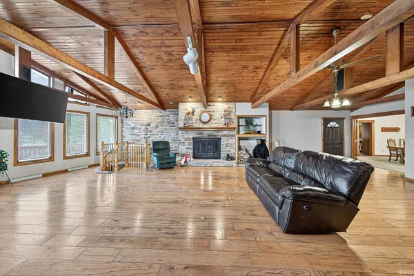 $785,000 | 20782 South Lake Drive, Walkerton, IN 46574