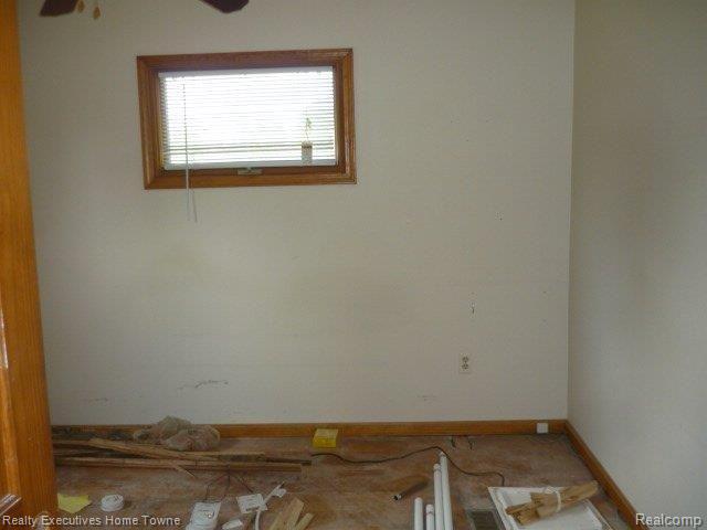 2080 Ditty Road Smiths Creek, MI 48074 - Photo 12 of 16 P1210256.JPG