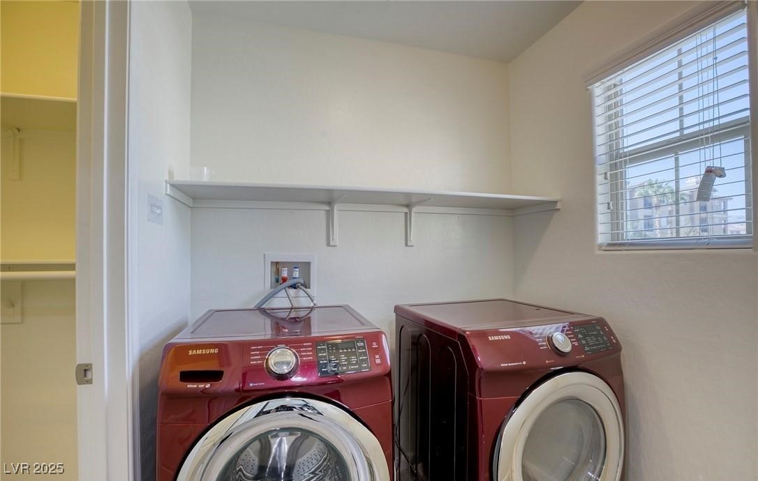 7600 Finishing Touch Court Las Vegas, NV 89149 - Photo 27 of 32 Laundry room featuring separate washer and dryer