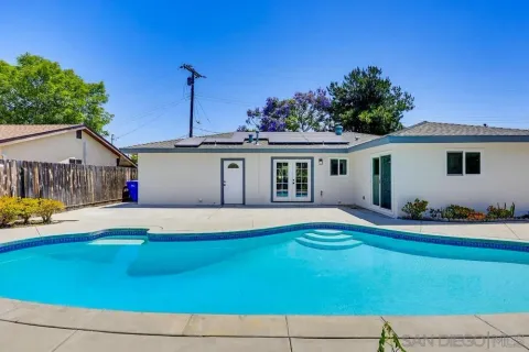 $695,000 | 569 Gold Drive, Oceanside, CA 92057