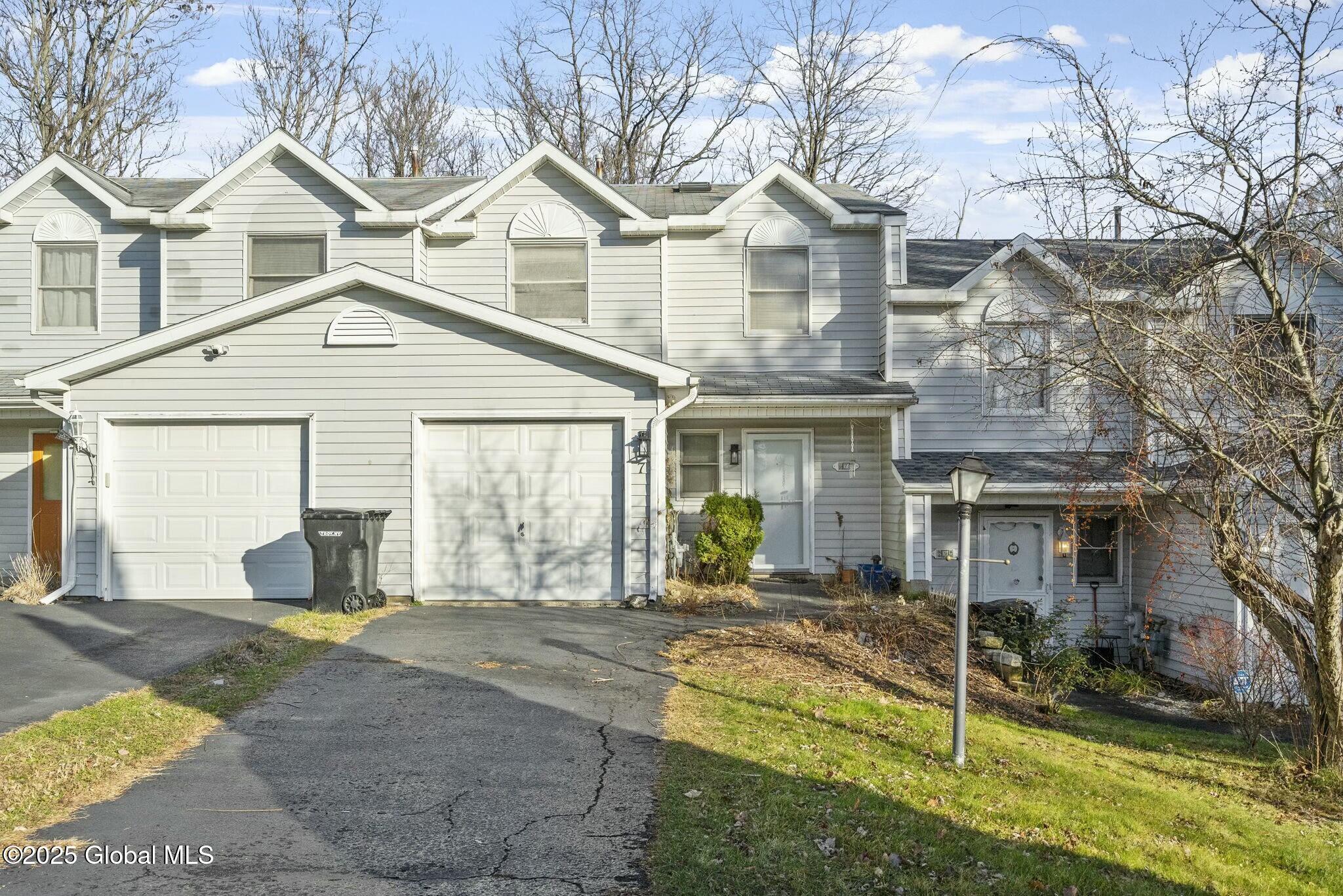 7 Cheryl Court Troy, NY 12180 - Photo 3 of 39 tempImageG2P1uu