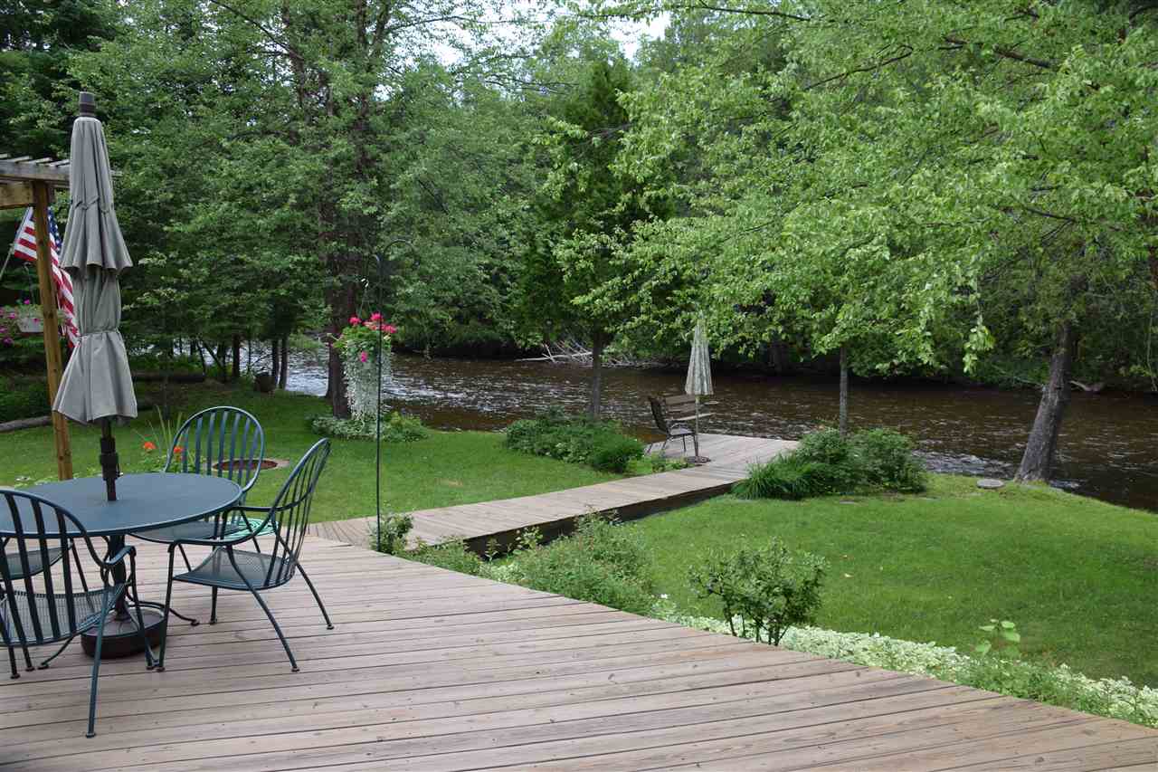 1715 East River Road Traverse City, MI 49696 - Photo 8 of 21 1833165-7.JPG