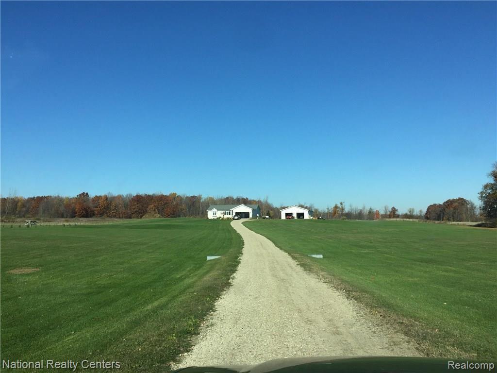 6893 Lothrop Road Imlay City, MI 48444 - Photo 2 of 98 2016-11-07 11.56