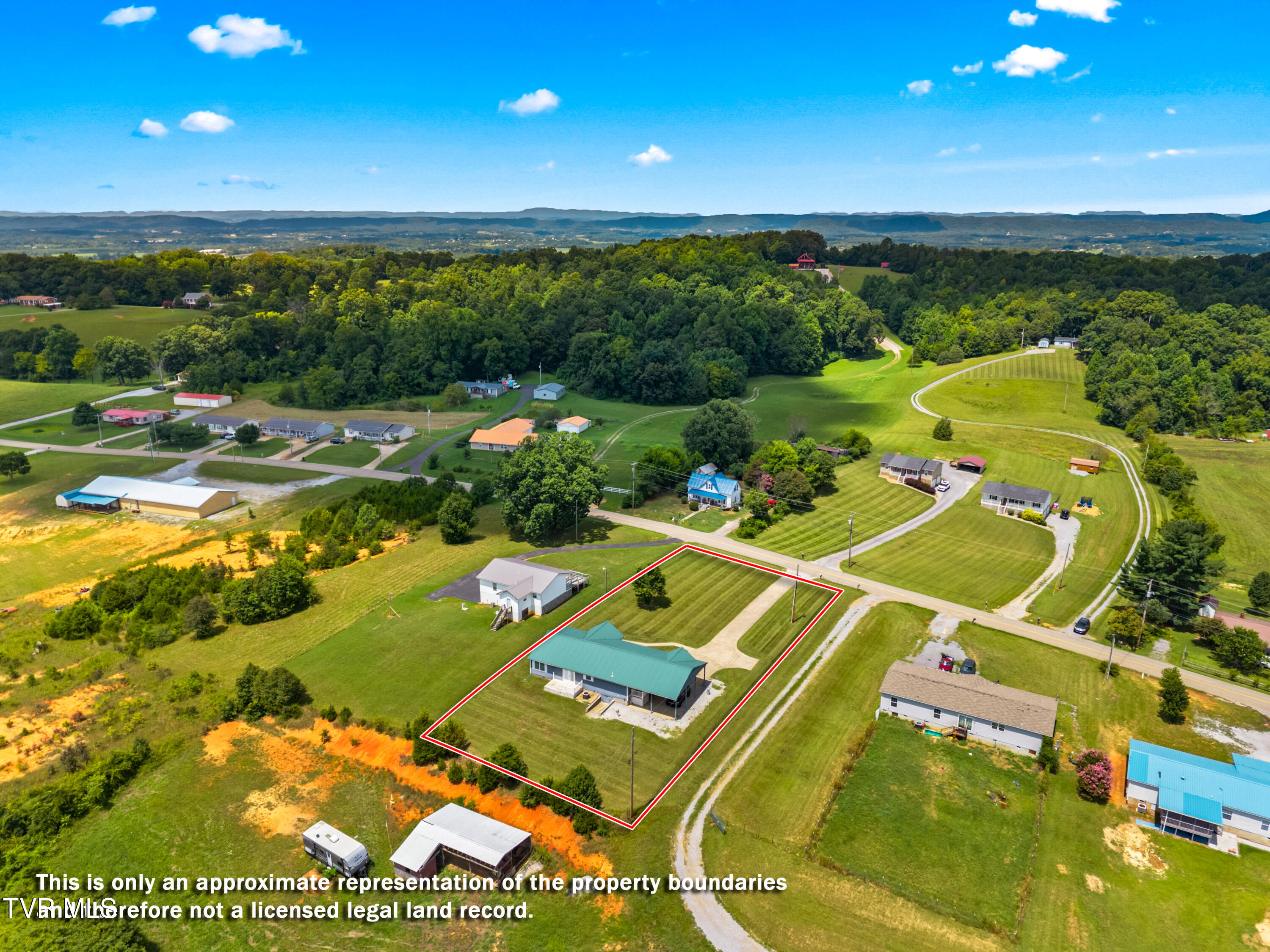 1715 Main Street Mosheim, TN 37818 - Photo 11 of 28 004-1715MainStreet-Mosheim-TN-37818-FULL