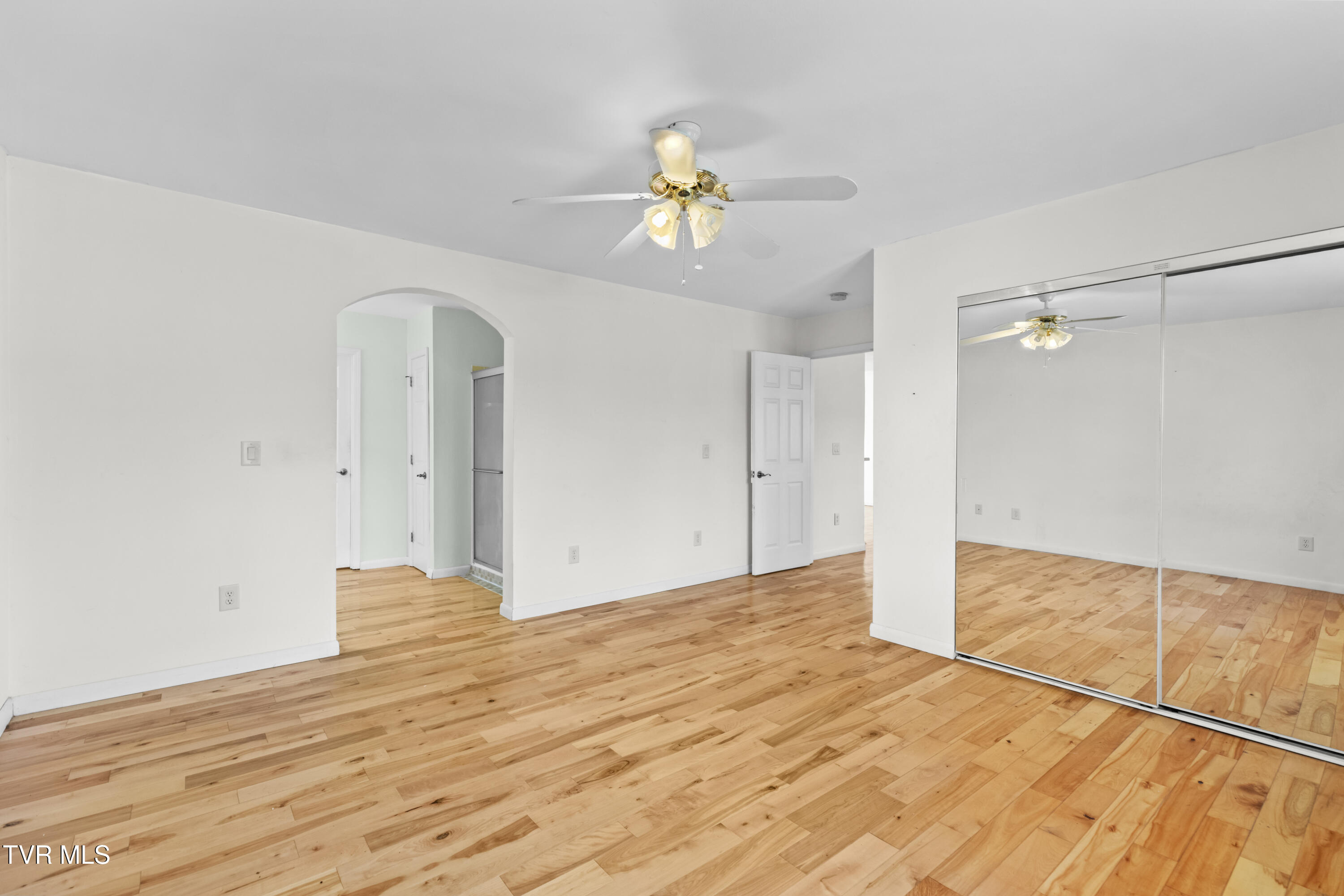 1715 Main Street Mosheim, TN 37818 - Photo 13 of 28 013-1715MainStreet-Mosheim-TN-37818-FULL
