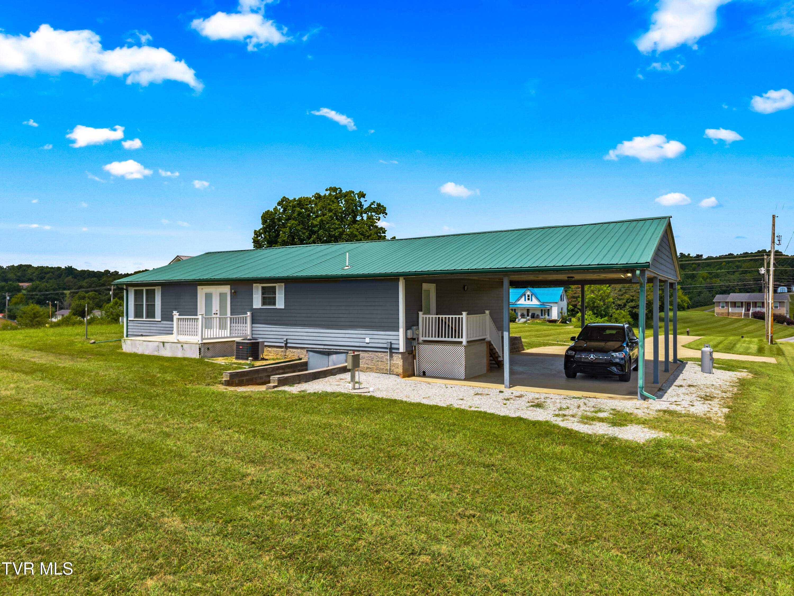 1715 Main Street Mosheim, TN 37818 - Photo 24 of 28 024-1715MainStreet-Mosheim-TN-37818-FULL