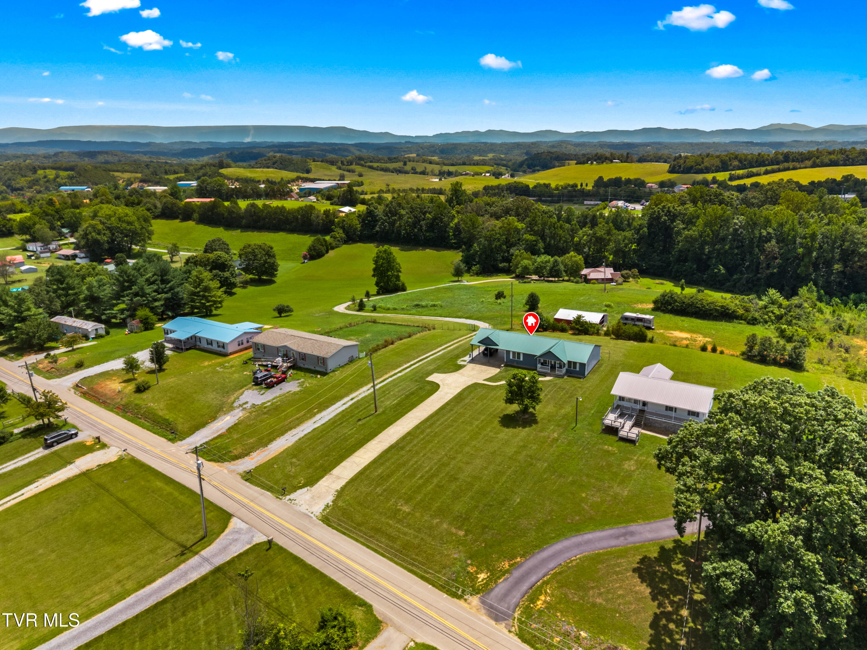 1715 Main Street Mosheim, TN 37818 - Photo 26 of 28 027-1715MainStreet-Mosheim-TN-37818-FULL