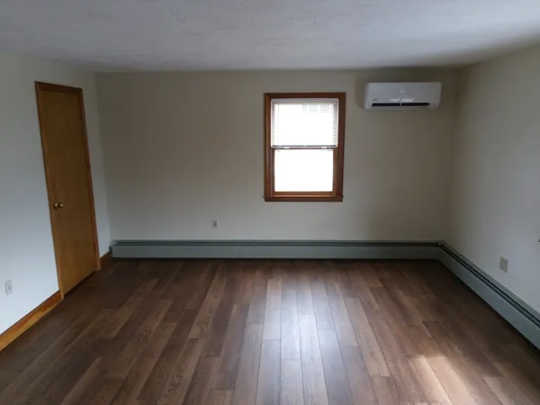 $4,400 | 121 King Philip Road, Worcester, MA 01606