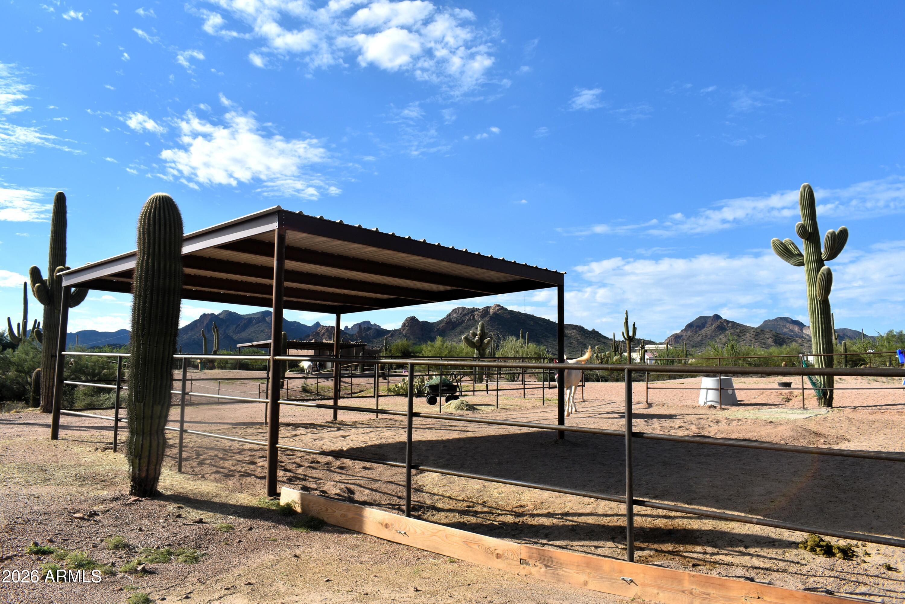 Parcel North Parcel N 100-06-001e Road Apache Junction, AZ 85119 - Photo 4 of 14 DSC_0896