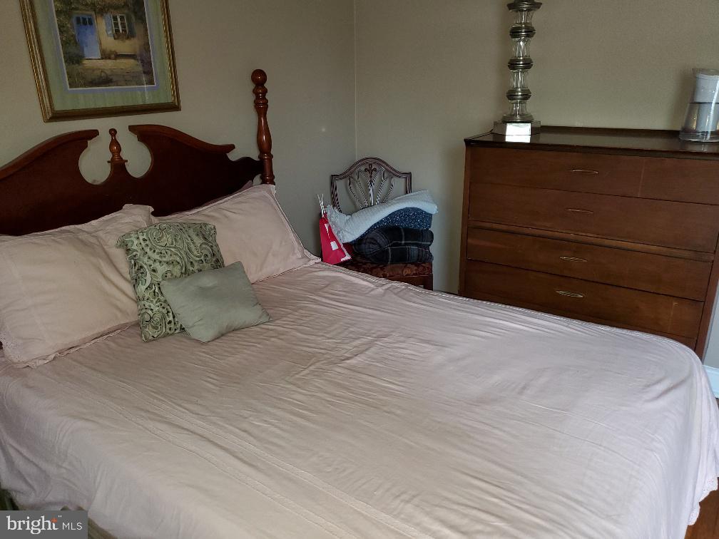 3539 Benzinger Road Baltimore, MD 21229 - Photo 25 of 33