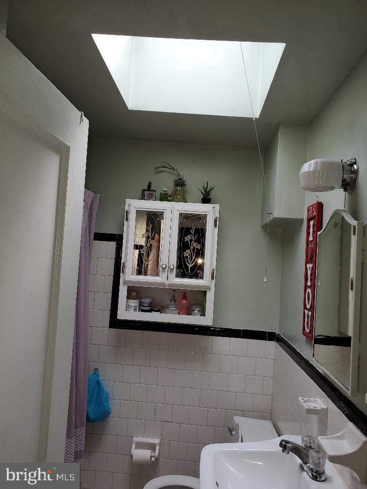 3539 Benzinger Road Baltimore, MD 21229 - Photo 29 of 33