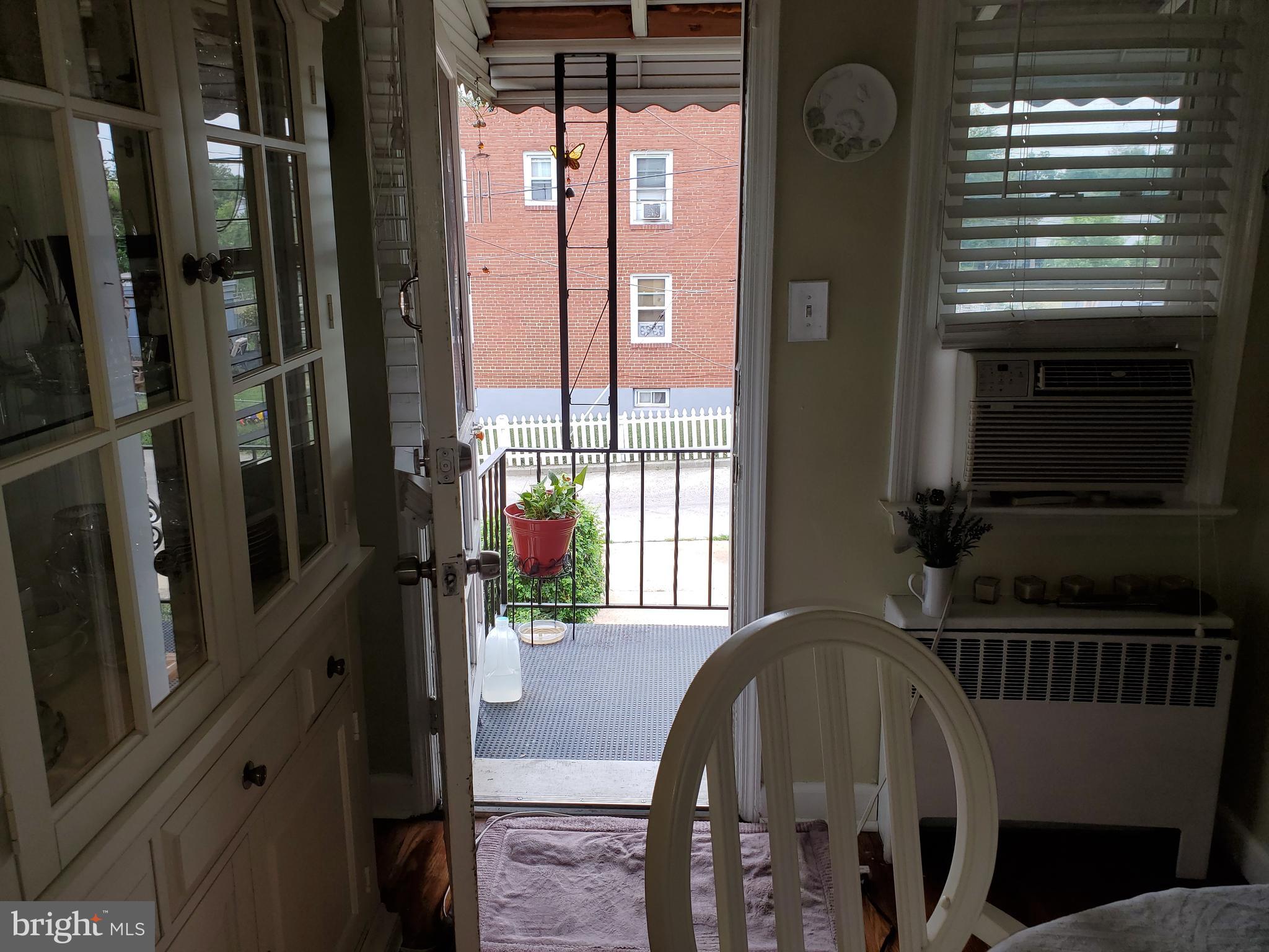 3539 Benzinger Road Baltimore, MD 21229 - Photo 7 of 33