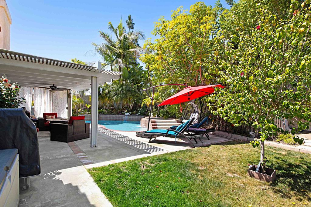 2046 Balboa Circle Vista, CA 92081 - Photo 26 of 37 a view of a park with slide