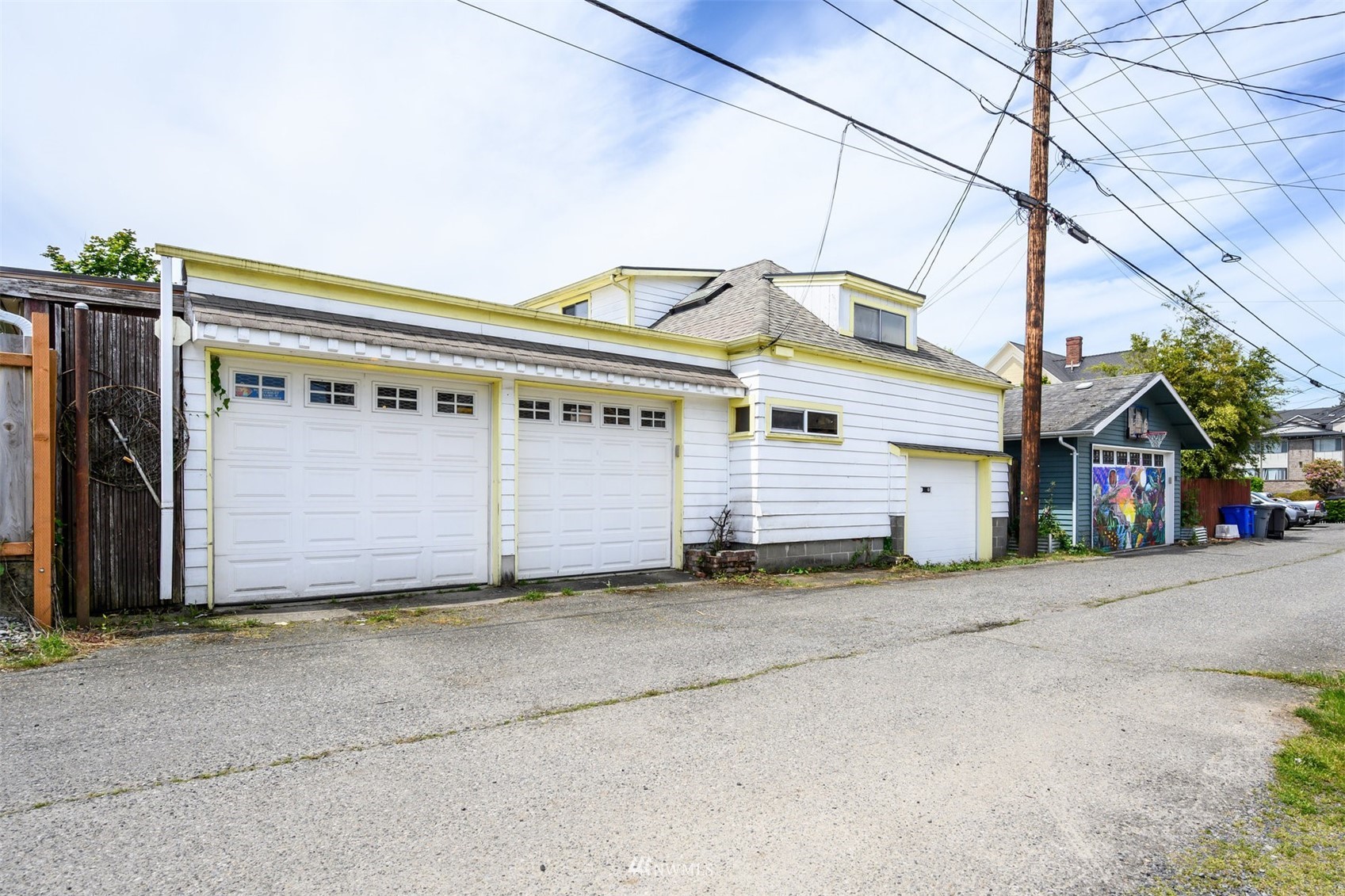 2313 Rucker Avenue Everett, WA 98201 - Photo 33 of 35 a view of a house