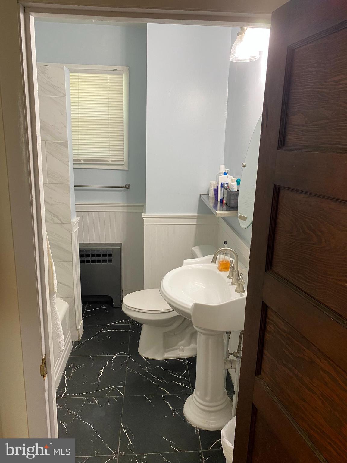 5009 Overton Street Baltimore, MD 21229 - Photo 11 of 33