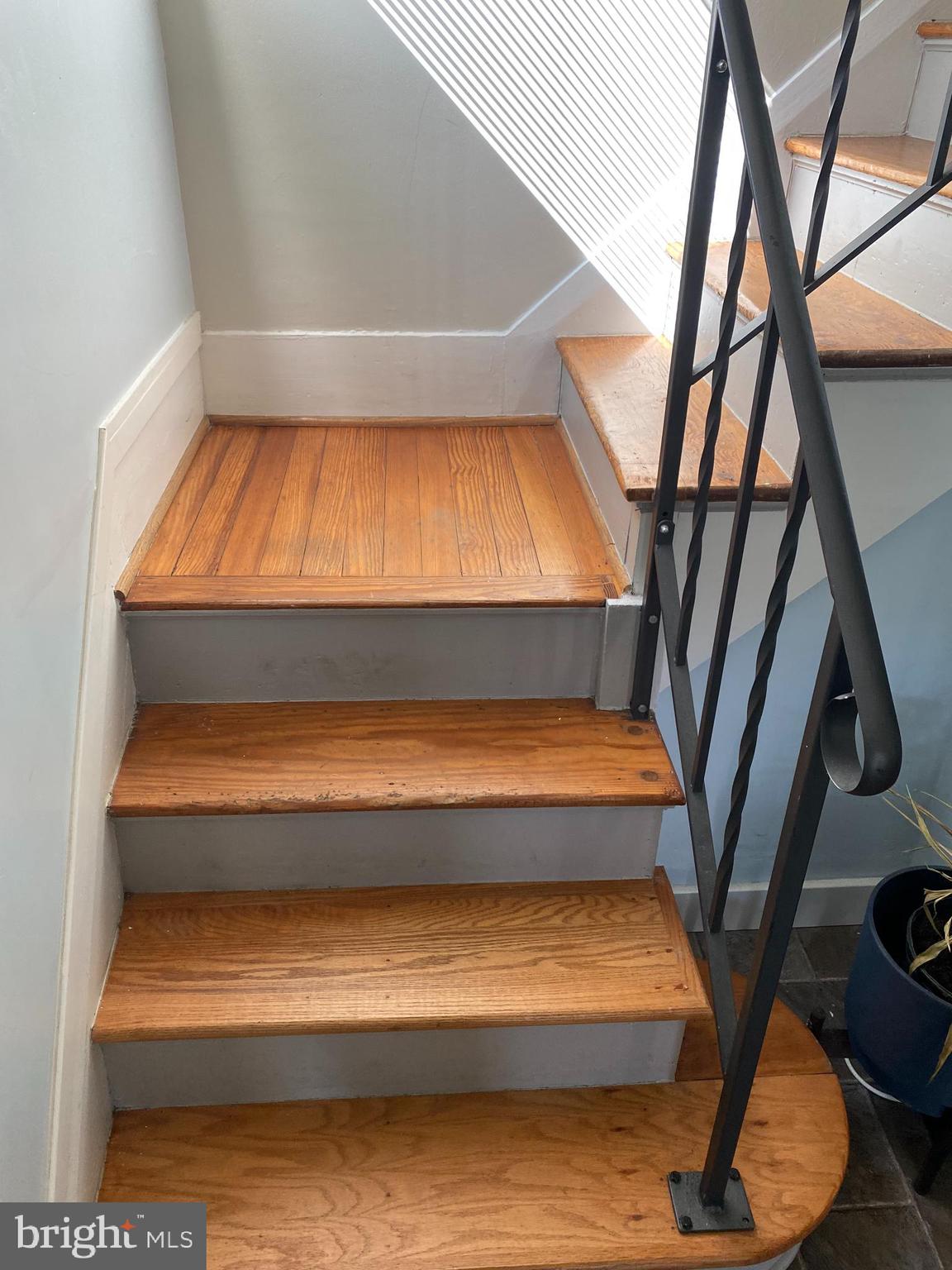 5009 Overton Street Baltimore, MD 21229 - Photo 8 of 33