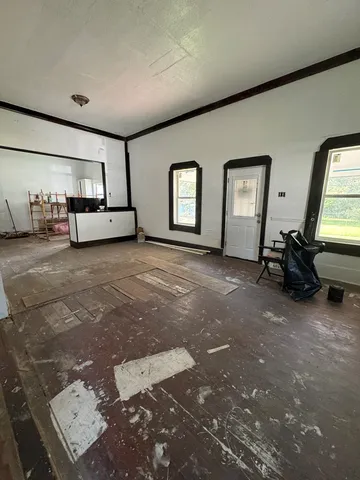 $44,000 | 143 North Myrtle Street, McComb, MS 39648