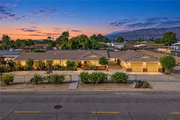 $684,900 | 1330 Eaton Avenue, Hemet, CA 92543