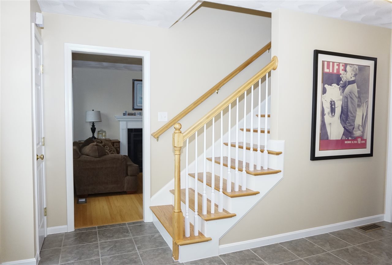 105 Champlin Ridge Road Rochester, NH 03867 - Photo 3 of 18