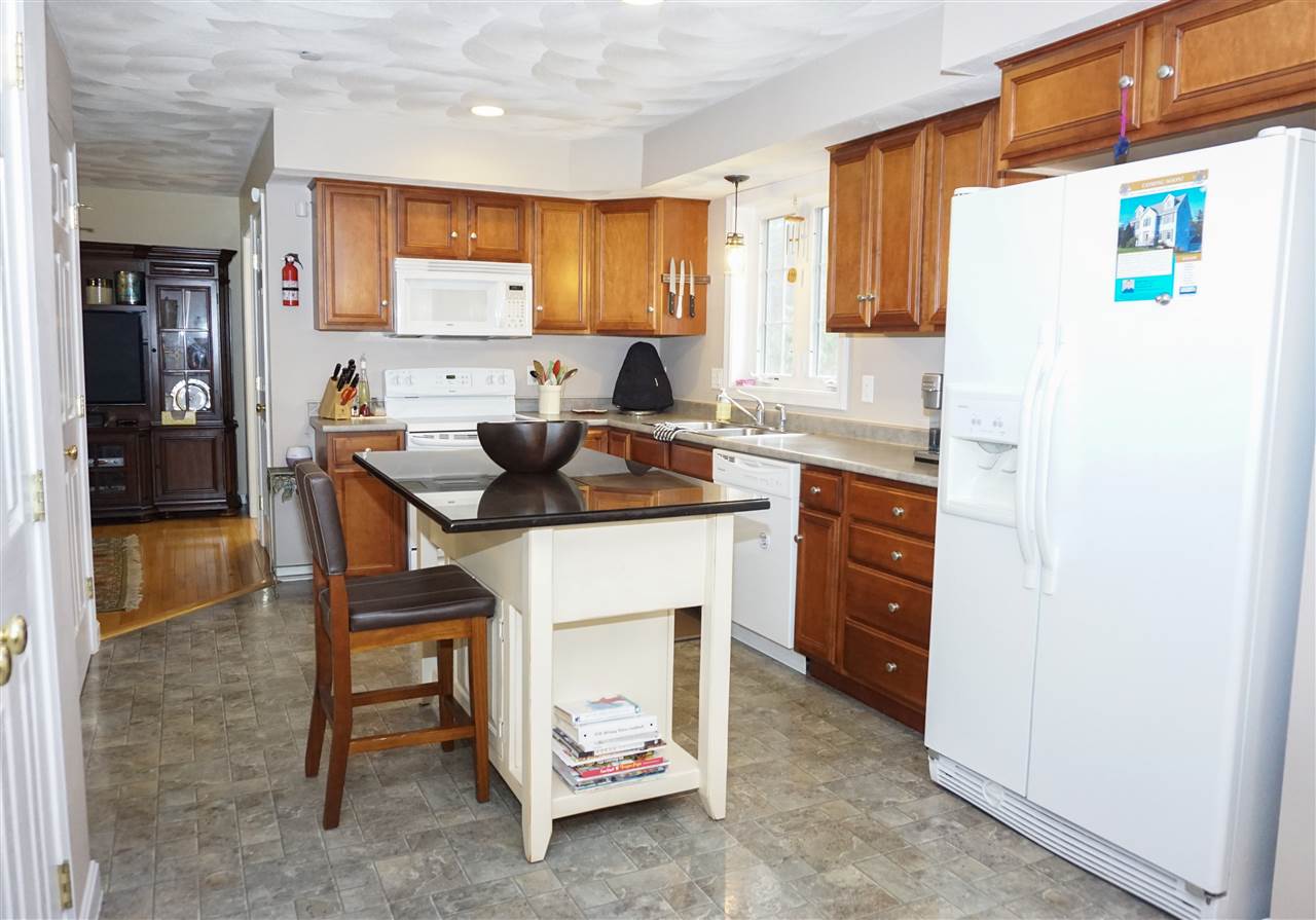 105 Champlin Ridge Road Rochester, NH 03867 - Photo 7 of 18