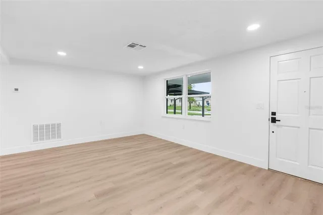 $270,000 | 5130 Chime Way, Holiday, FL 34690