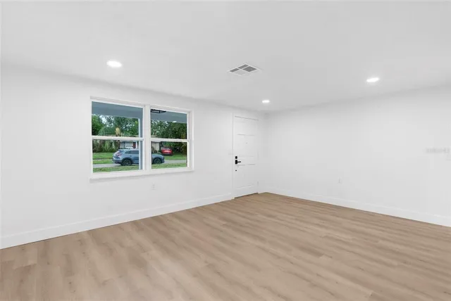 $270,000 | 5130 Chime Way, Holiday, FL 34690