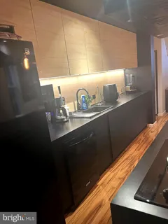 a close view of sink