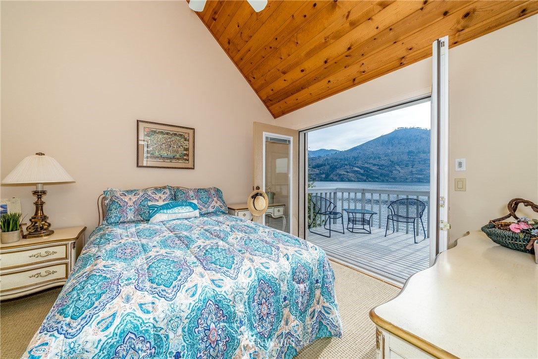 15898 South Lakeshore Road Chelan, WA 98816 - Photo 16 of 24 Gallery Image 16