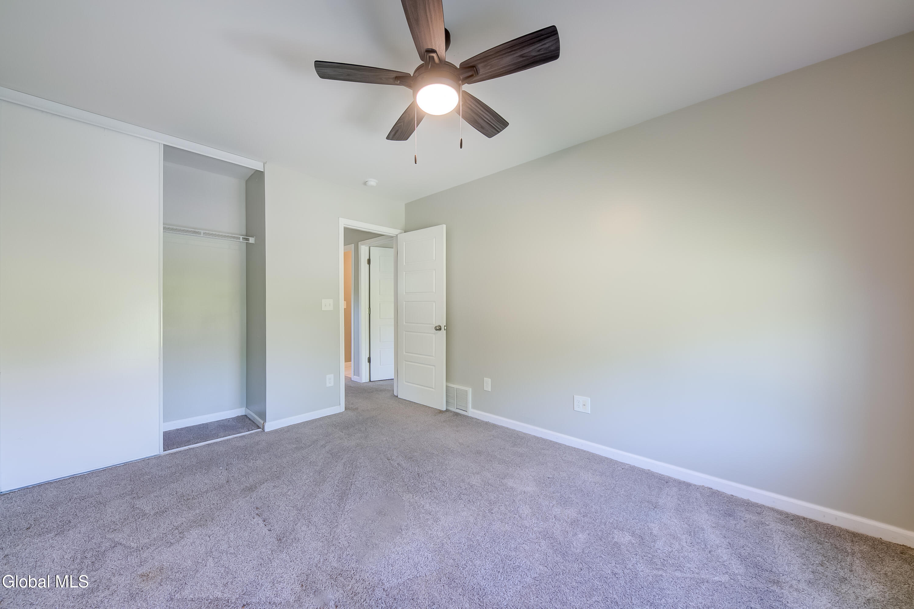 50 B Werner Road Halfmoon, NY 12065 - Photo 27 of 47 50B Werner-21