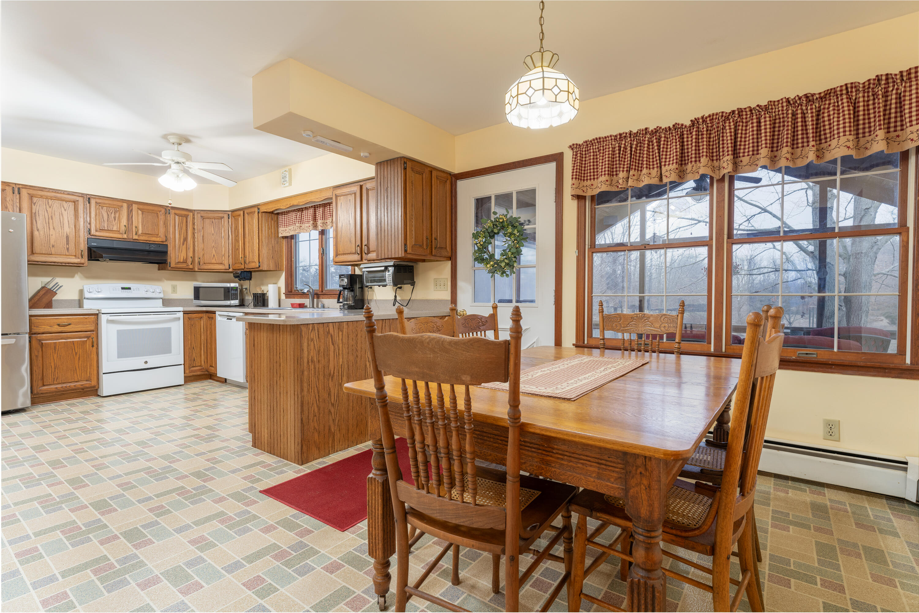 1809 Kane Road South Stockbridge, MI 49285 - Photo 23 of 46 DSC05095