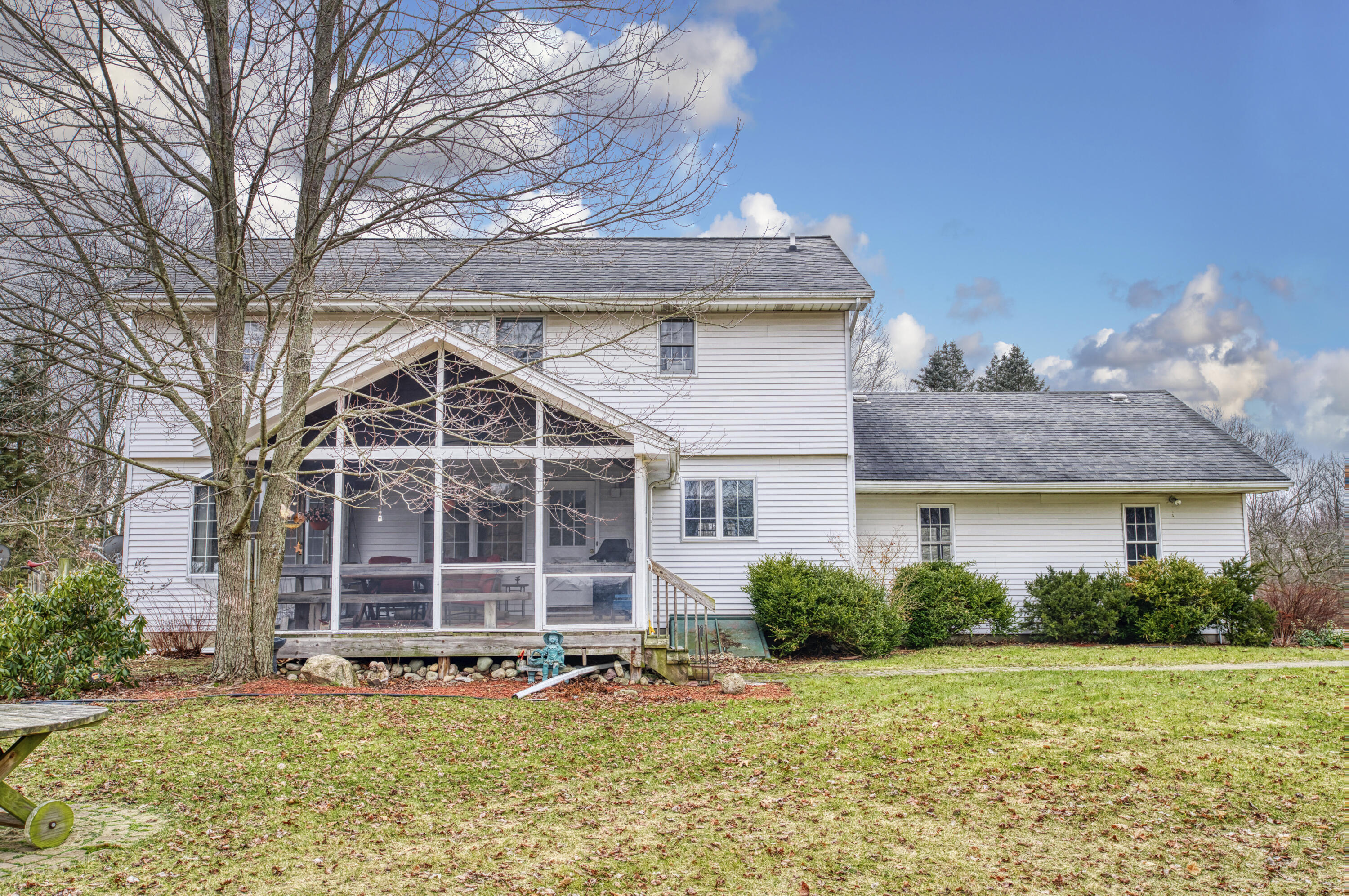 1809 Kane Road South Stockbridge, MI 49285 - Photo 9 of 46 DSC05020_9