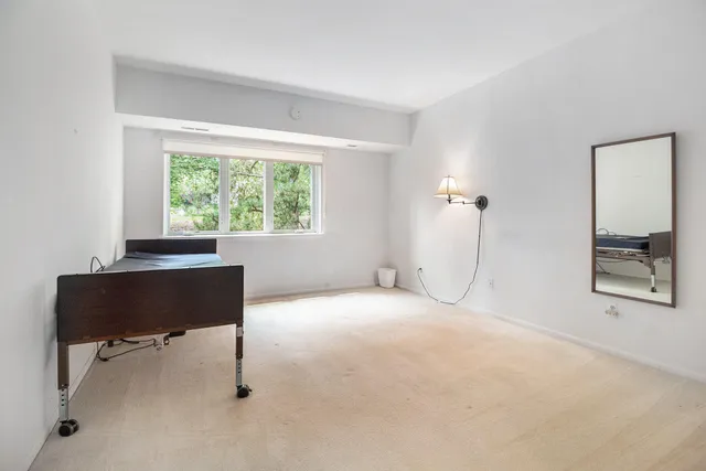 $375,000 | 2115 Nature Cove Court, Unit 206, Ann Arbor, MI 48104