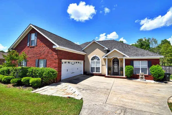 $1,750 | 25453 Ravenwood Circle, Daphne, AL 36526
