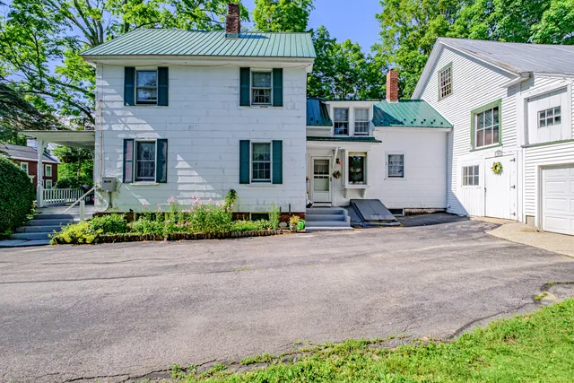 $334,900 | 509 Paris Hill Road, Paris, ME 04281