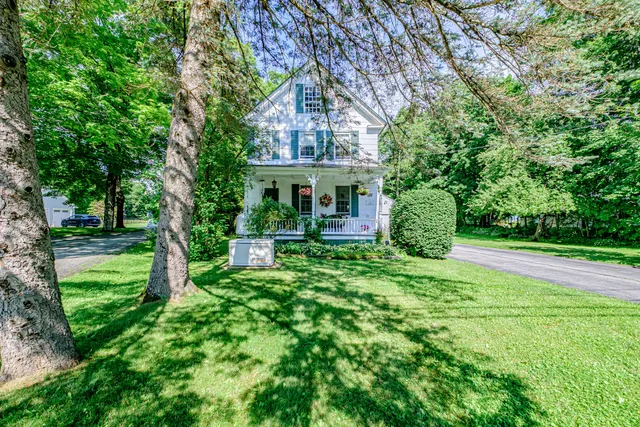 $334,900 | 509 Paris Hill Road, Paris, ME 04281