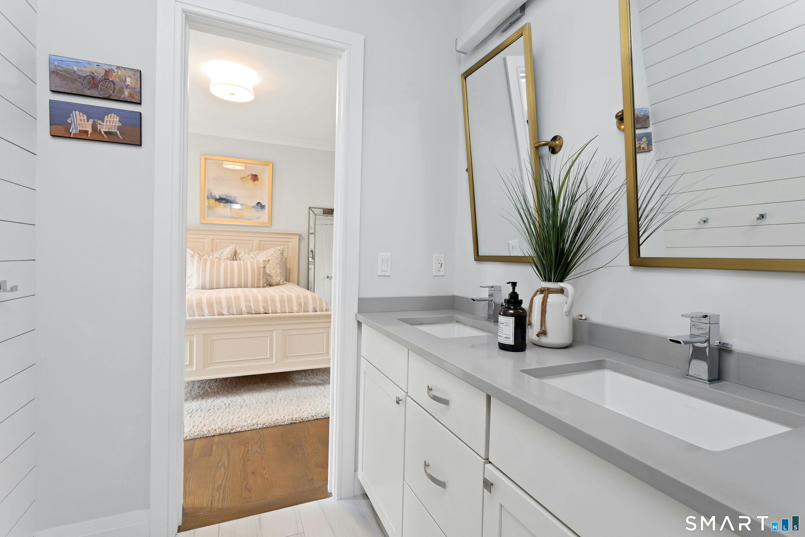 891 Oldfield Road Fairfield, CT 06824 - Photo 21 of 38 Gallery Image 21
