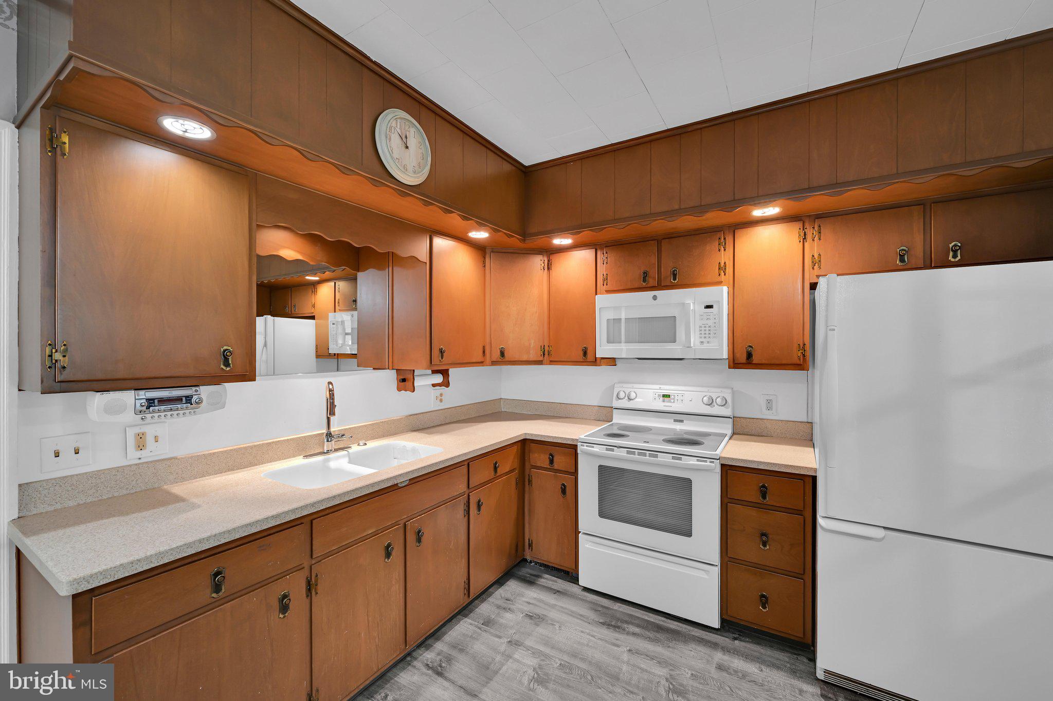 116 Park Road Reading, PA 19610 - Photo 12 of 43 Kitchen