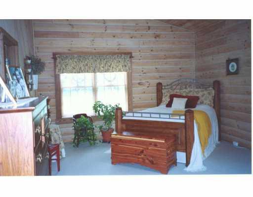 230 Leisie Road Renfrew, PA 16053 - Photo 6 of 8