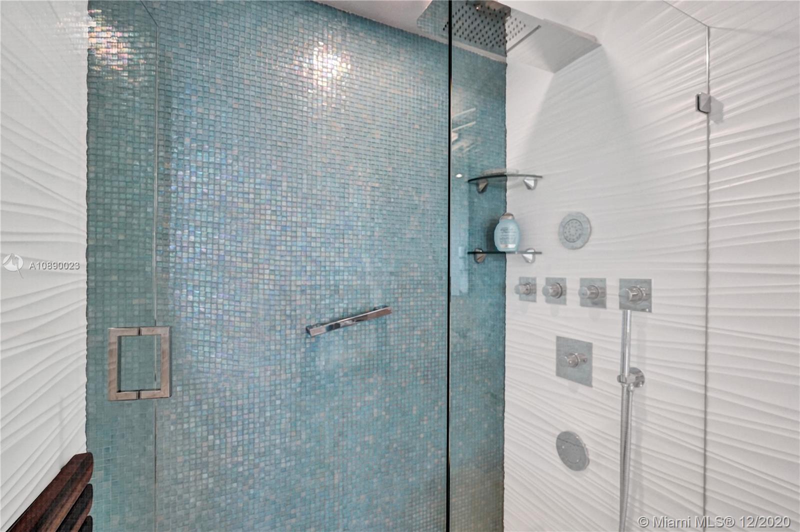 5750 Collins Avenue, Unit 15F Miami Beach, FL 33140 - Photo 45 of 65